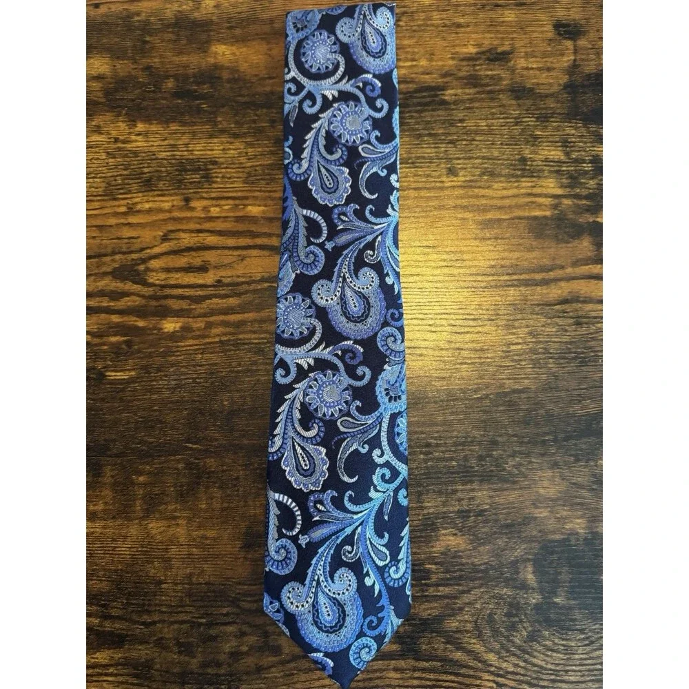 Robert Talbott Estate Silk Necktie Navy Blue Silver Paisley Hand Made Luxury Tie